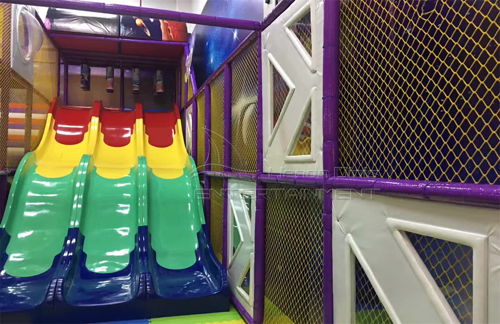 indoor playground equipment for sale with wavy slides